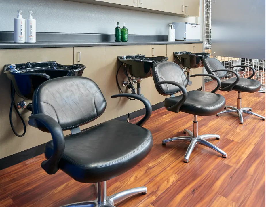 SUPERCUTS — Hair salon in Bay Shore