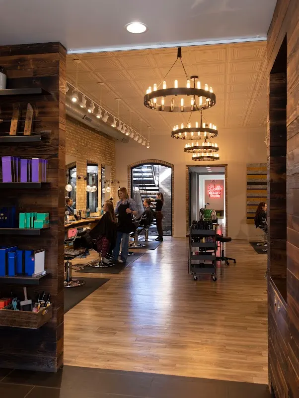 Sine Qua Non Salon — Hair salon in Chicago