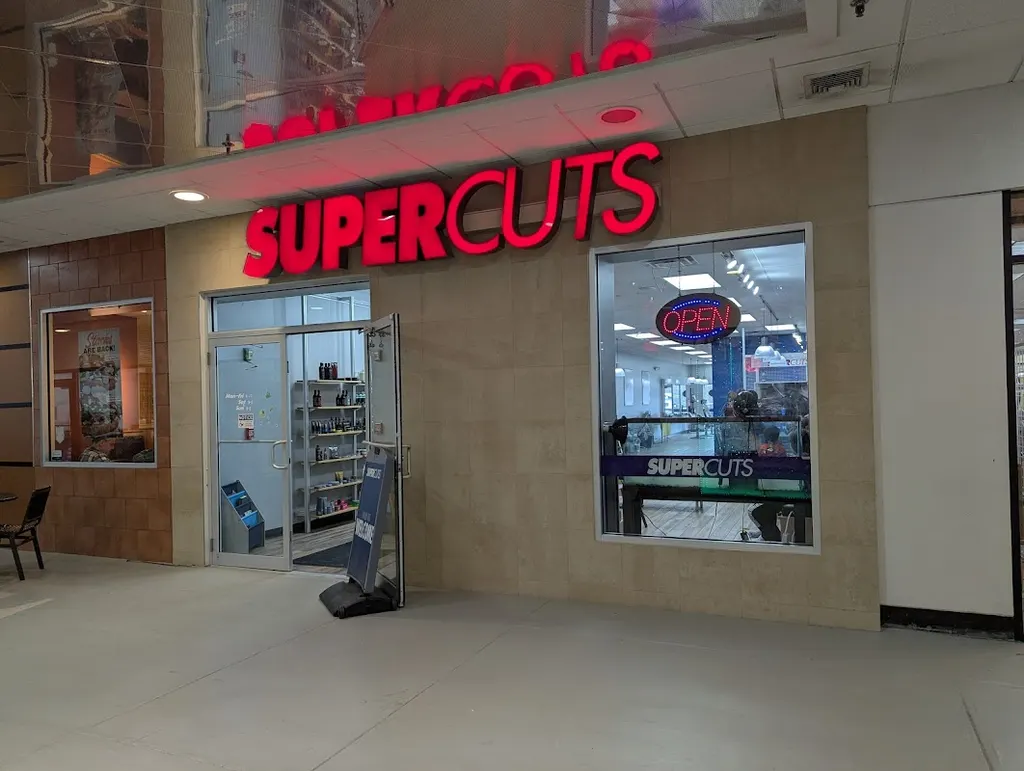 SUPERCUTS — Hair salon in Wakefield