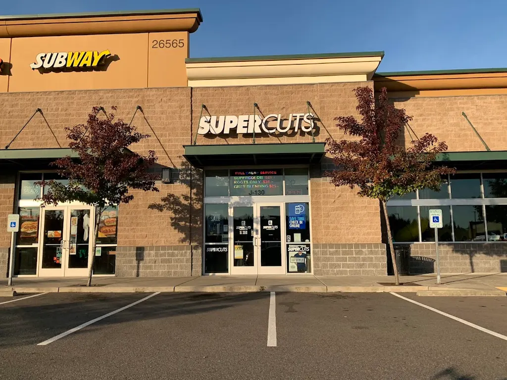SUPERCUTS — Hair salon in Maple Valley