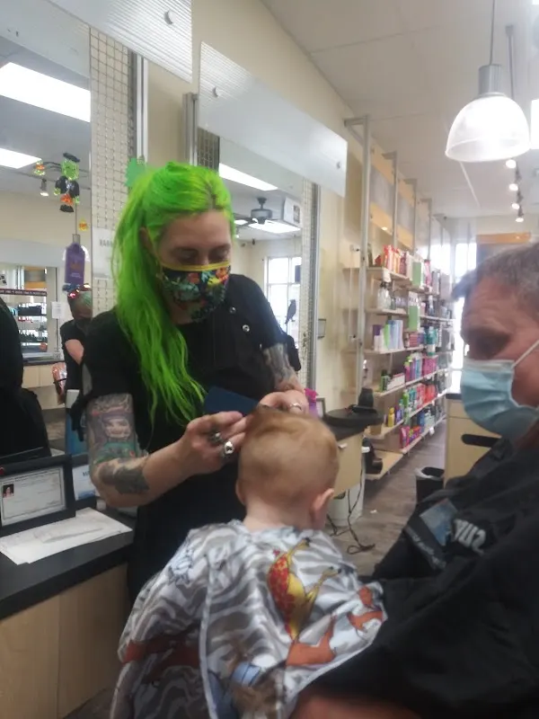 SUPERCUTS — Hair salon in Ada