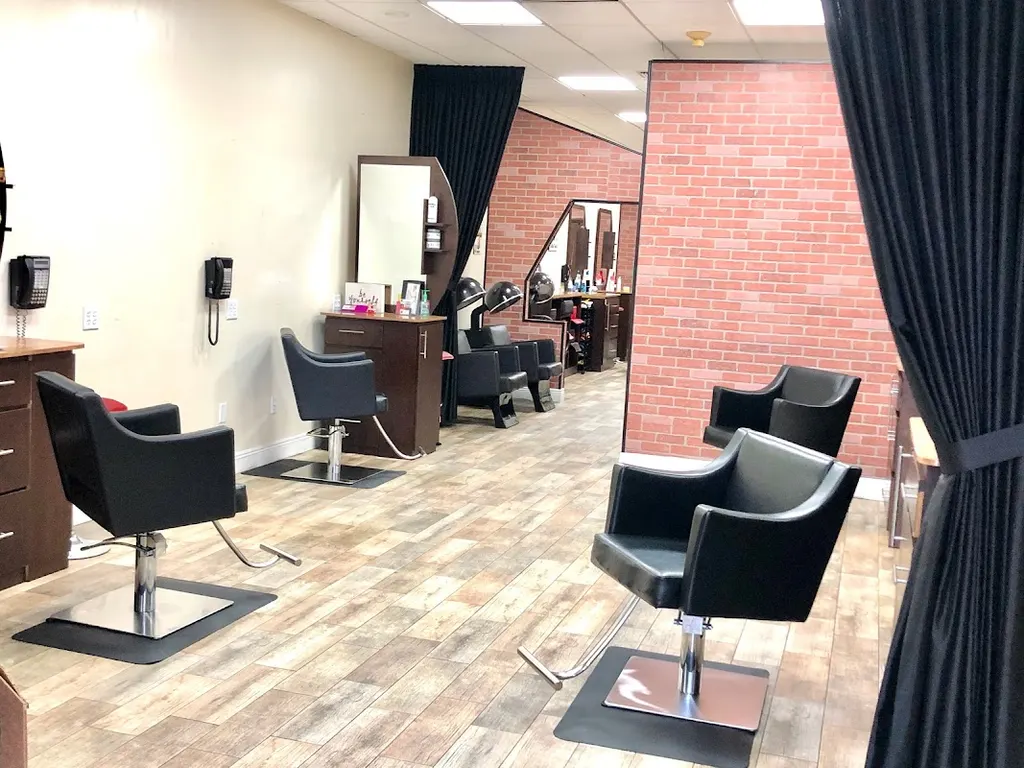 Kinks Couture — Hair salon in Pembroke Pines