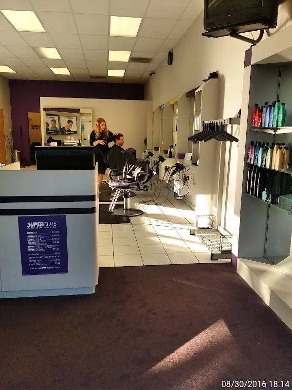 SUPERCUTS — Hair salon in Redmond