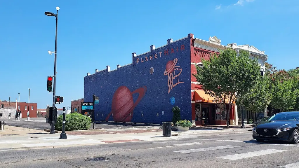 Planet Hair — Hair salon in Wichita