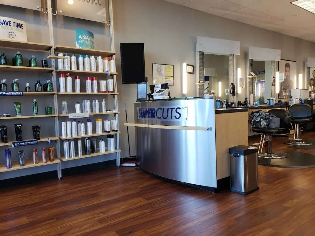SUPERCUTS — Hair salon in Houston