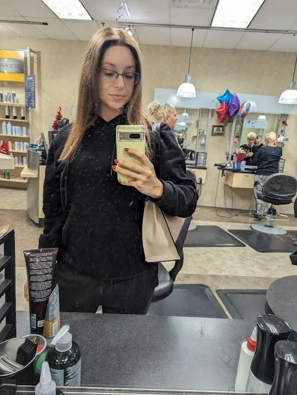 SUPERCUTS — Hair salon in Dallas
