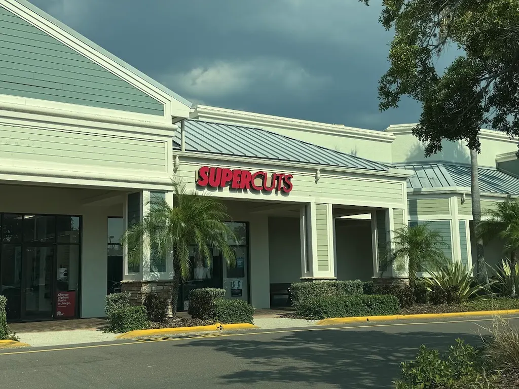 SUPERCUTS — Hair salon in Bradenton