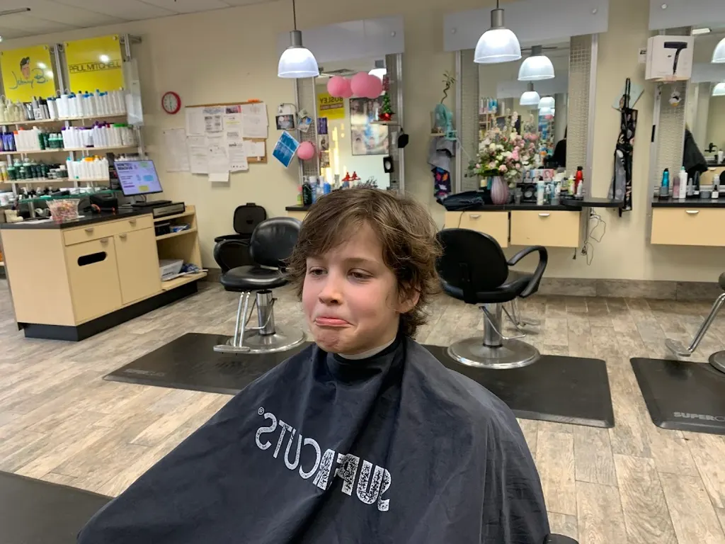 SUPERCUTS — Hair salon in Oklahoma City