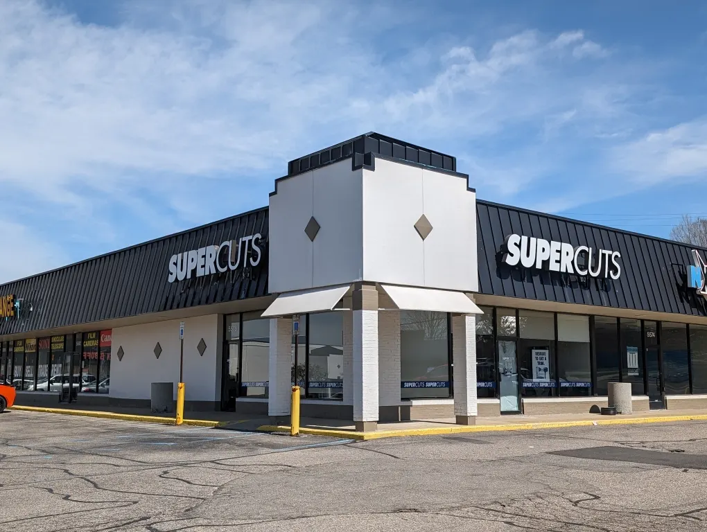 SUPERCUTS — Hair salon in Waterford Township