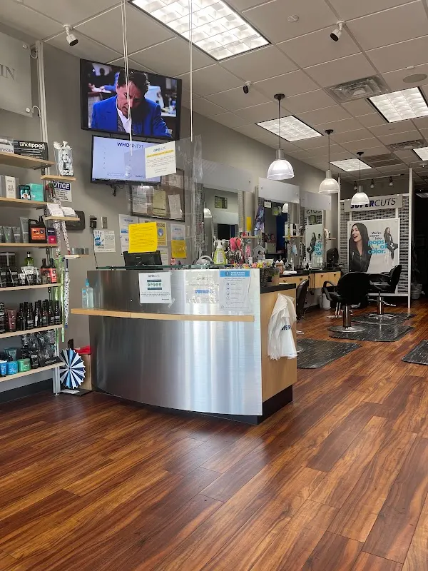 SUPERCUTS — Hair salon in League City