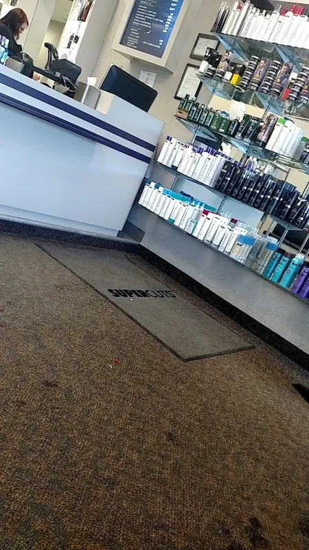 SUPERCUTS — Hair salon in Pittsburgh