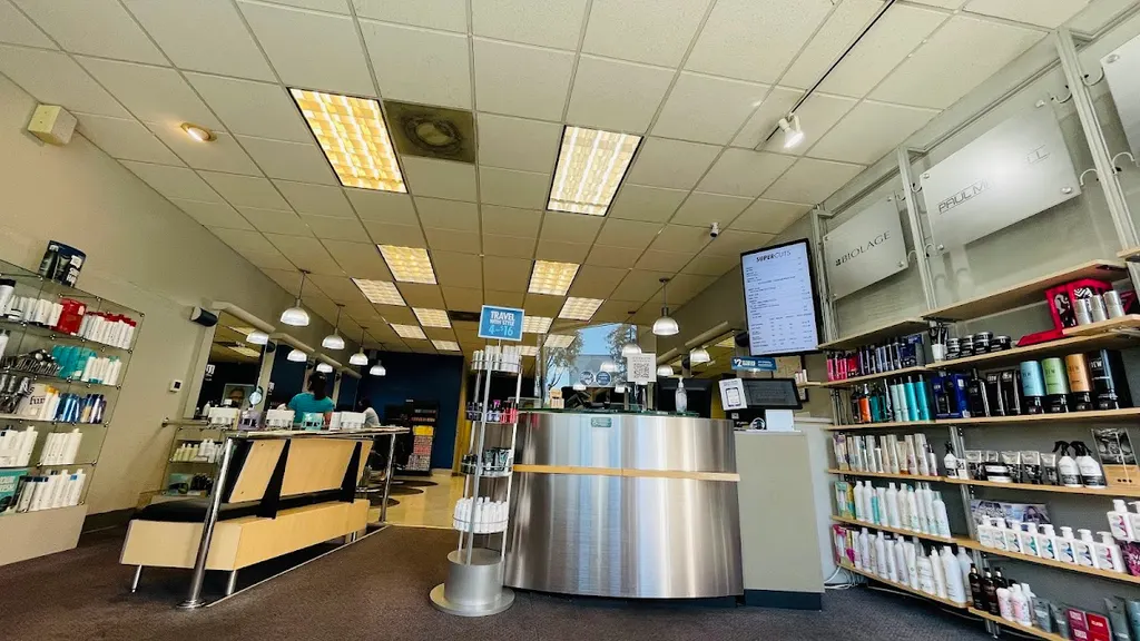 SUPERCUTS — Hair salon in San Jose