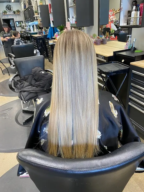 Blondie's Salon — Hair salon in Independence