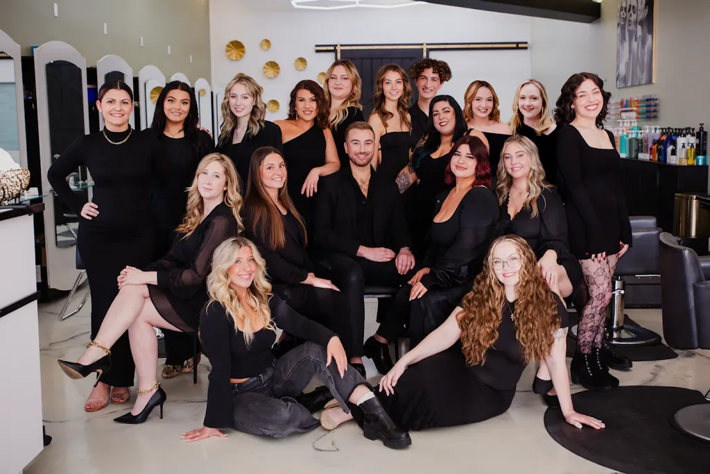 Salon Vinlie — Hair salon in Derry