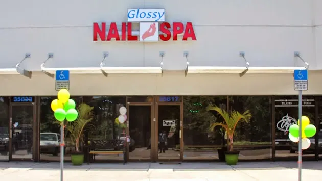 Glossy 130 Nails & Spa — Nail salon in Palm Harbor