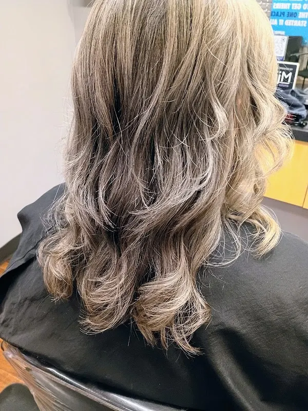 SUPERCUTS — Hair salon in Westford