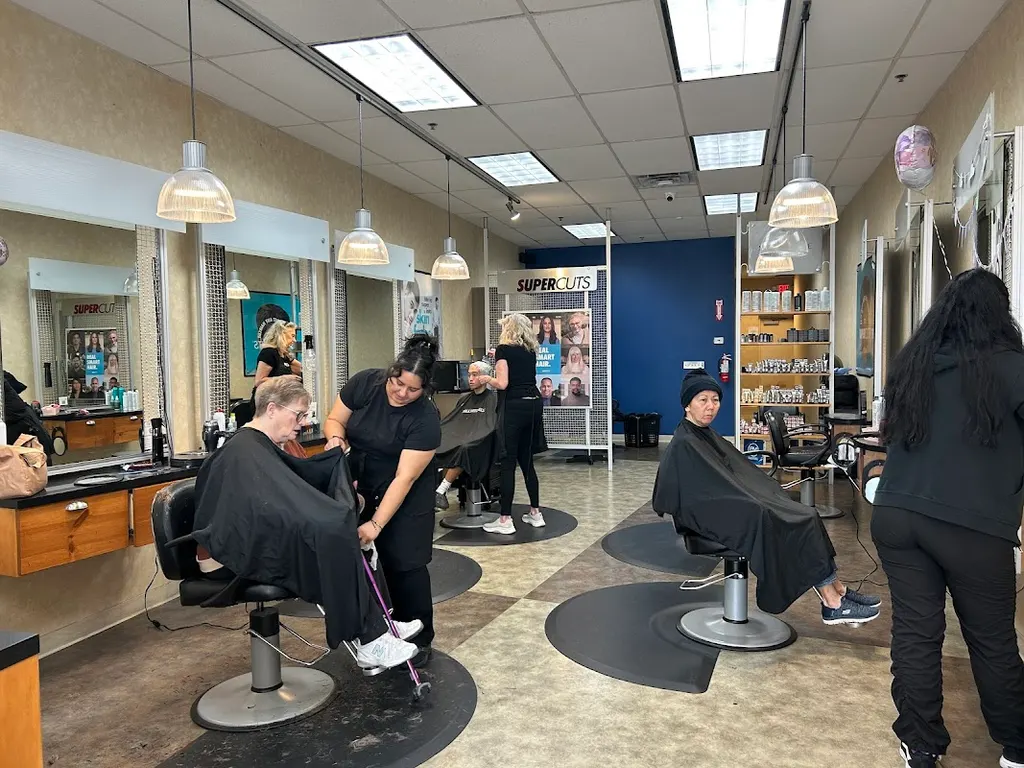 SUPERCUTS — Hair salon in Spring
