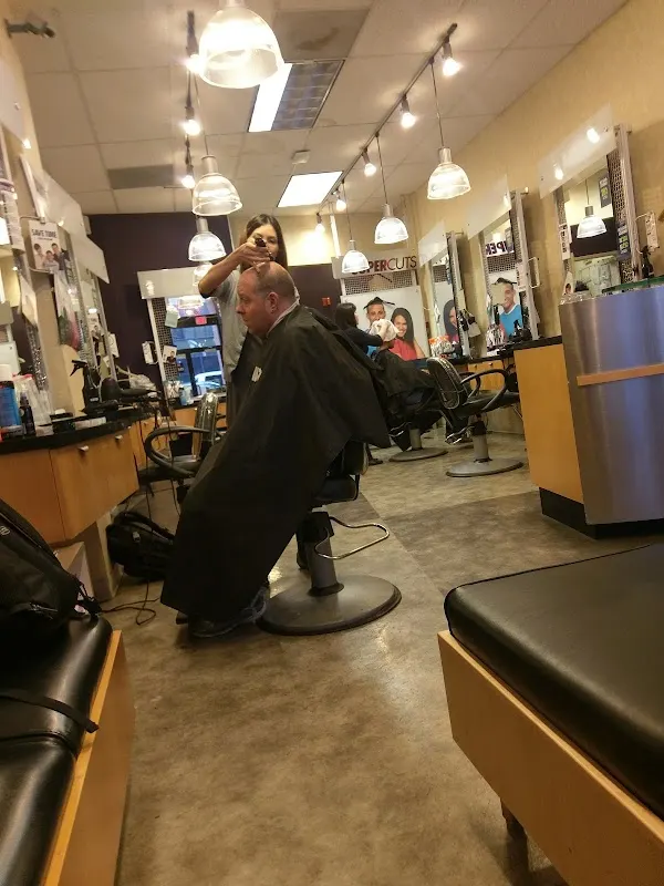 SUPERCUTS — Hair salon in San Francisco