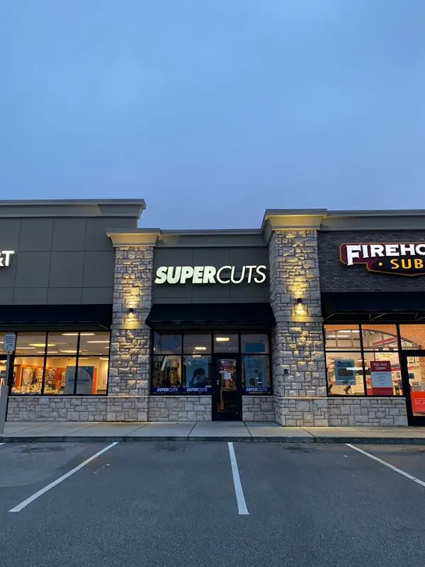 SUPERCUTS — Hair salon in Collegedale