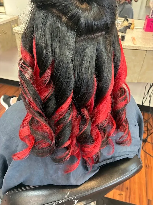 HOLIDAY HAIR — Hair salon in Carlisle