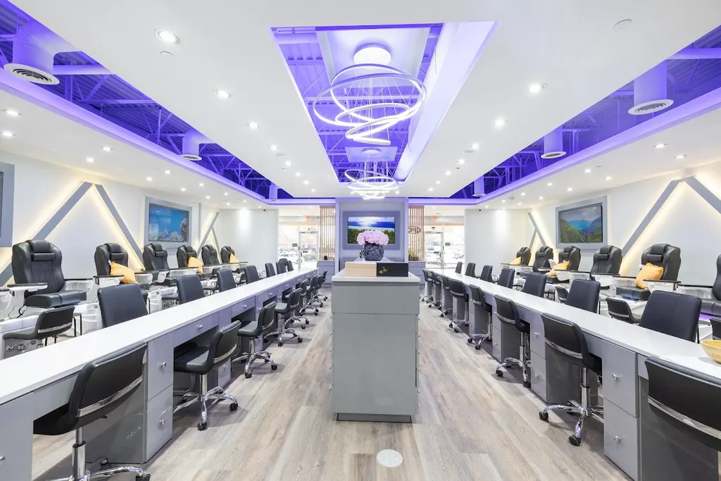 Splendor Nails Spa — Nail salon in Suwanee