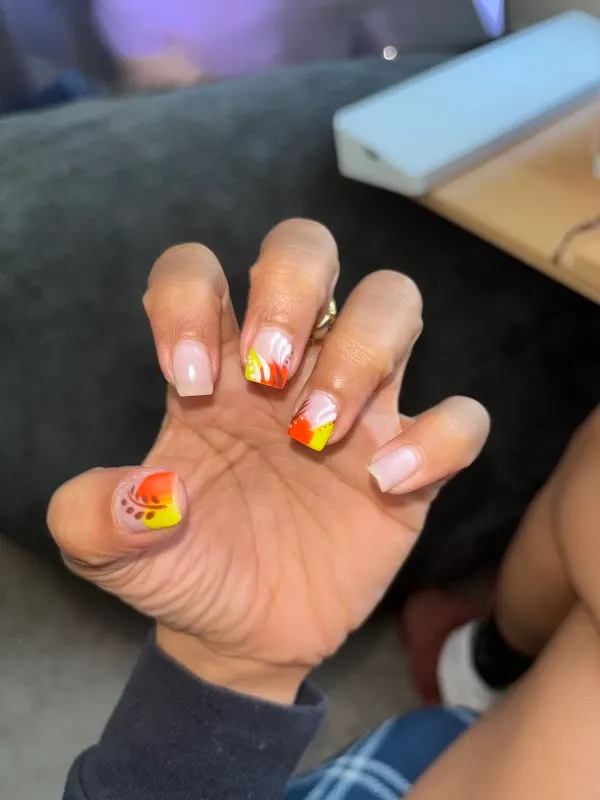 Foxie Nails Lounge — Nail salon in Pickerington