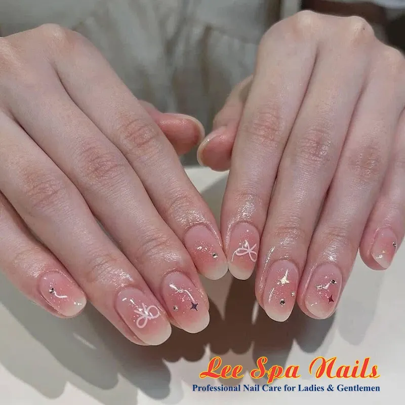 Lee Spa Nails — Nail salon in Monroe