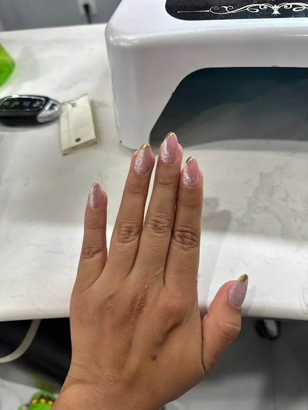 Foxy Nails — Nail salon in Hinesville