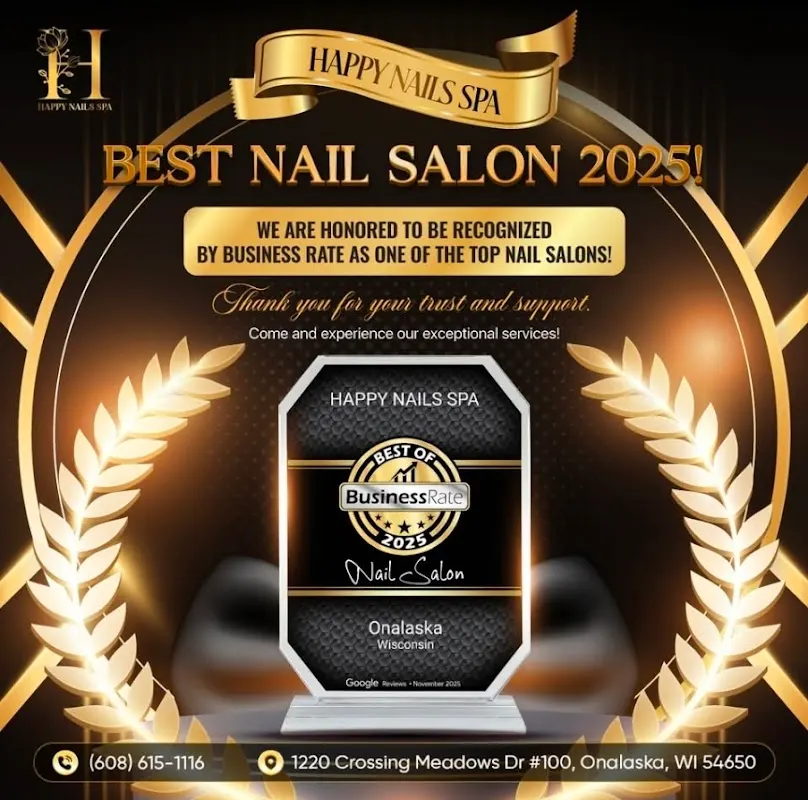 Happy Nails Salon Onalaska La Crosse Wi — Nail salon in Onalaska