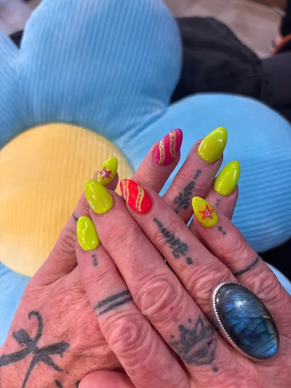 Helena Nails & Spa — Nail salon in Denver