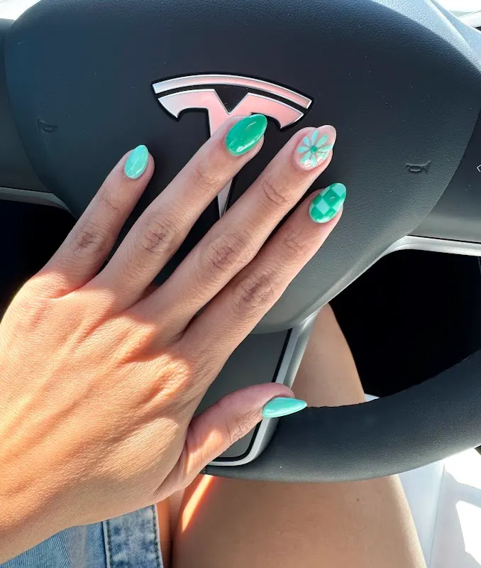 T Nails and Spa — Nail salon in Waxahachie