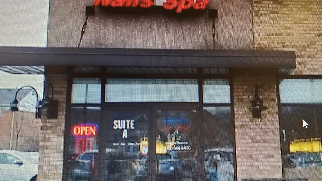 Escape Nails Spa — Nail salon in Kalamazoo