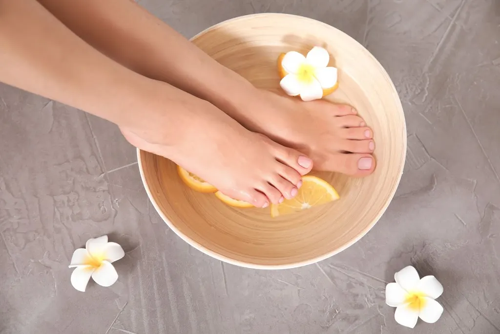 Dj Nails Spa — Nail salon in Rochester