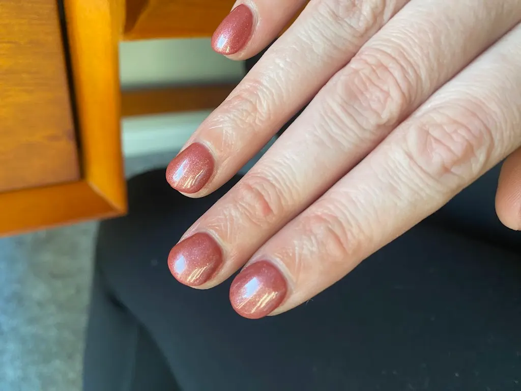 Highland Nails — Nail salon in Louisville