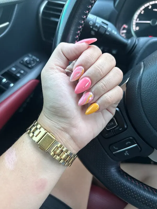 Dream Nails — Nail salon in Arlington