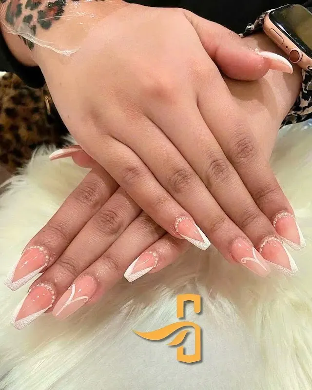 Gallery Nail Bar — Nail salon in Puyallup