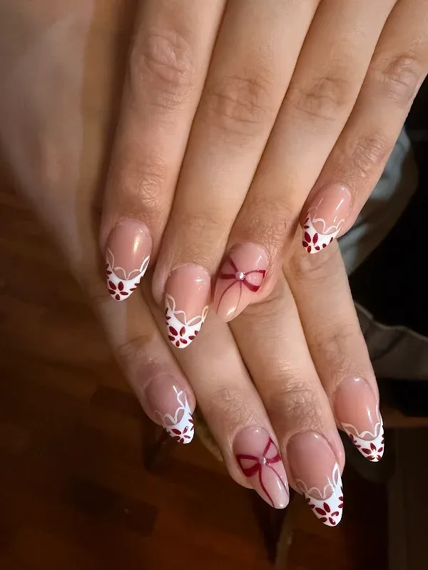 T&T NAILS — Nail salon in McMinnville