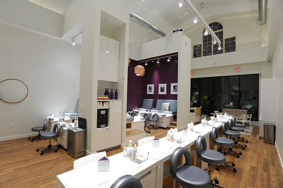 MiniLuxe Cranston — Nail salon in Cranston