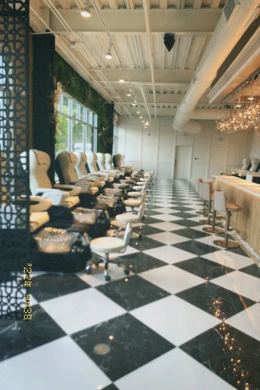 Mōdish Nail Spa Plaza Midwood — Nail salon in Charlotte