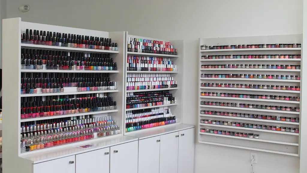 Tips & Toes Spa — Nail salon in Reading