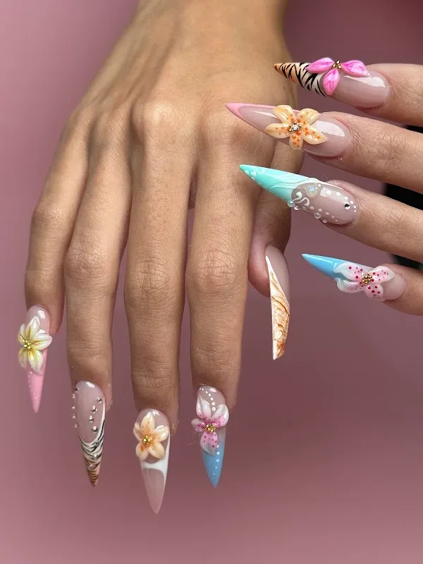 Delano Nails & Waxing — Nail salon in San Antonio