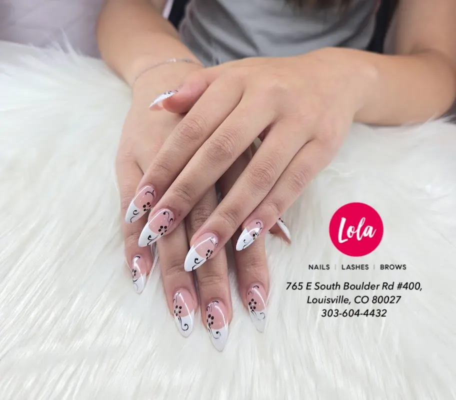 Lola Nails & Lashes — Nail salon in Louisville