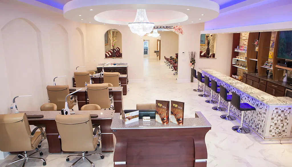 VIP Nail Bar — Nail salon in Okemos