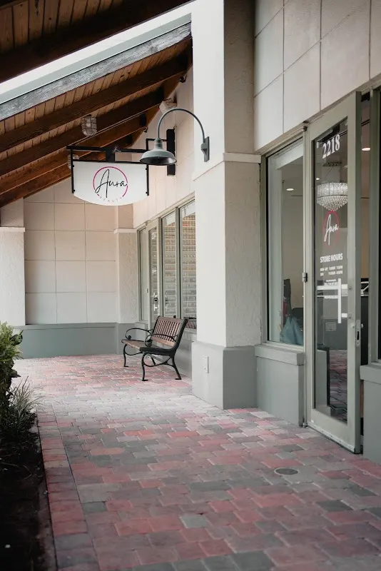 Aura Beauty Weston — Nail salon in Weston