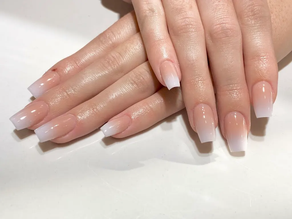 Lisa's Nails — Nail salon in Panama City