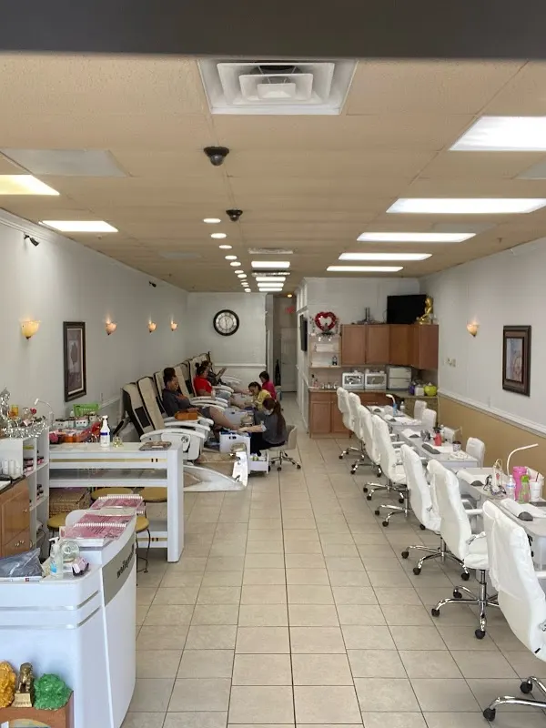 Rose Nails — Nail salon in Cary