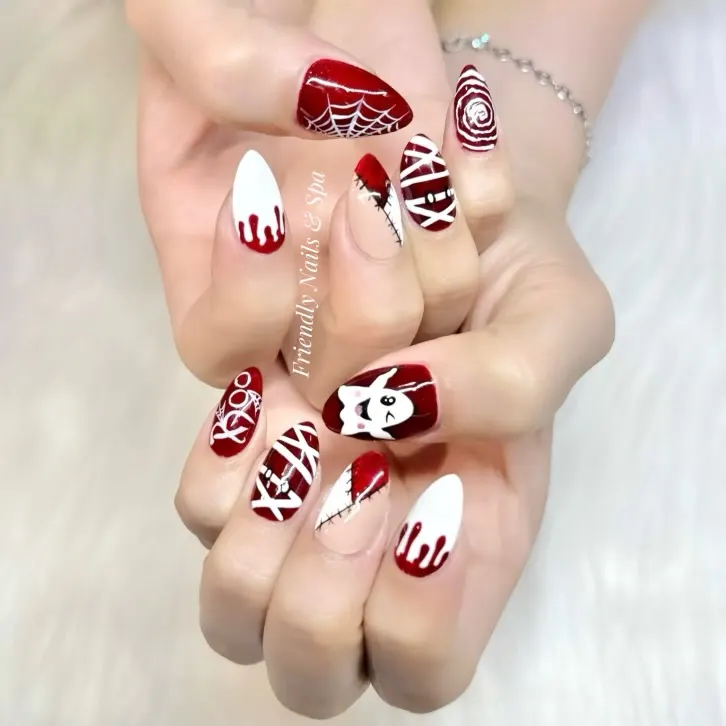 Friendly Nails And Spa — Nail salon in Holiday