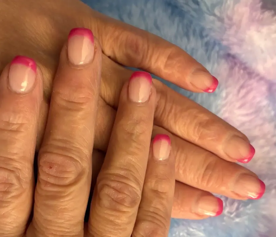 Ellie Nail & Spa — Nail salon in Milwaukee