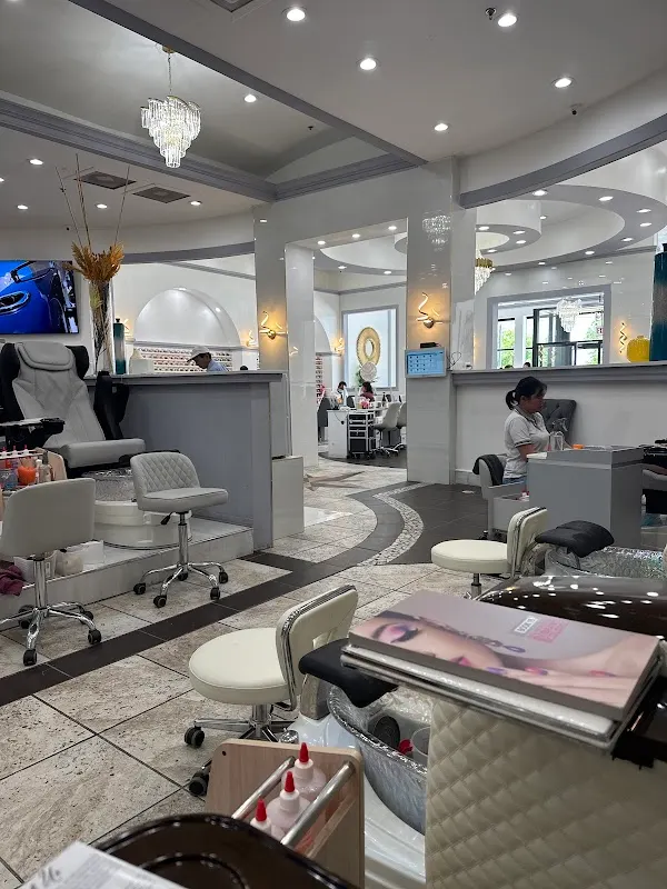 HD NAIL SPA — Nail salon in Algonquin