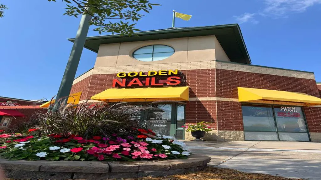 Golden Nails — Nail salon in Golden Valley